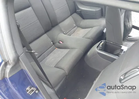 2005 Ford Mustang V6 Deluxe/V6 Premium из США, поврежденный, VIN 1ZVFT80N555143979